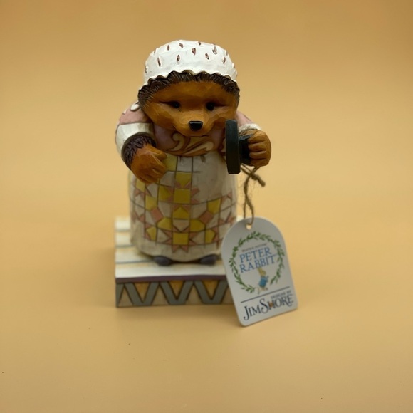 Enesco Beatrix Potter by Jim Shore Peter Rabbit Mrs. Tiggy-Winkle The Hedgehog - Picture 11 of 15